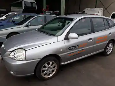 Veicolo di demolizione kia rio 1.3 cat dell'anno 2004 alimentato a3d
