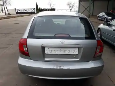 Veicolo di demolizione kia rio 1.3 cat dell'anno 2004 alimentato a3d