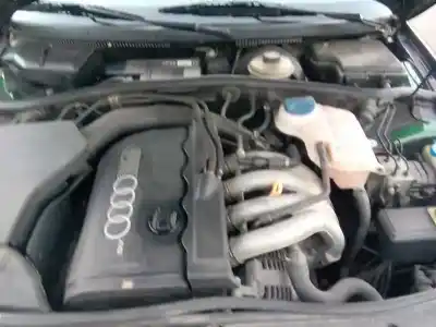 Vehicul casat audi a4 berlina (b5) 1.8 al anului 1997 alimentat adr