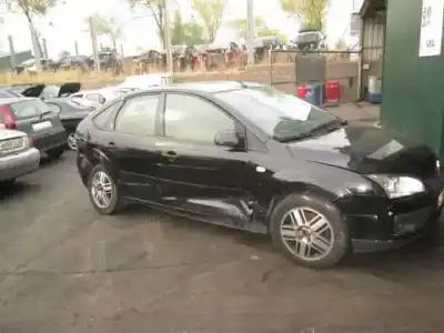 Veículo de Sucata ford focus berlina (cap) sport do ano 2005 alimentado kkda