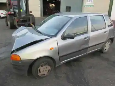 Scrapping Vehicle fiat punto (176_) 55 1.1 of the year 1995 powered 176b2000