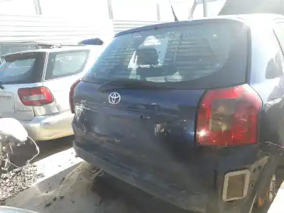 Veículo de Sucata toyota corolla (e12) 2.0 turbodiesel cat do ano 2003 alimentado 1cdftv