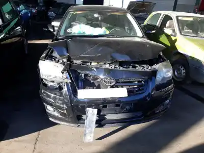 Здавання транспортного засобу TOYOTA AVENSIS BERLINA (T25) 2.0 Turbodiesel CAT року 2006 потужний 1AD 93KW