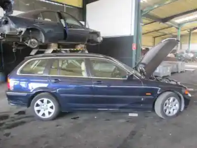 Veículo de Sucata bmw serie 3 touring (e46) 2.5 24v do ano 2001 alimentado 256s5