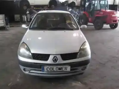 Scrapping Vehicle renault clio ii fase i (b/cbo) 1.2 16v alize 75 cv / 55 kw of the year 2001 powered d4f b7