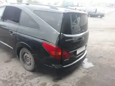 Здавання транспортного засобу ssangyong rodius 2.7 turbodiesel cat року 2007 потужний d27dt