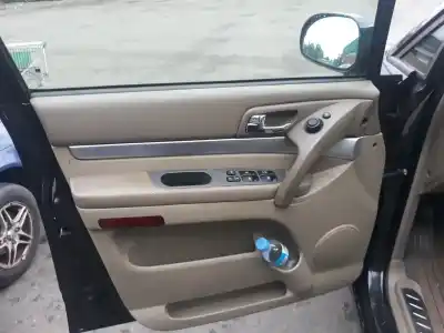 Здавання транспортного засобу ssangyong rodius 2.7 turbodiesel cat року 2007 потужний d27dt