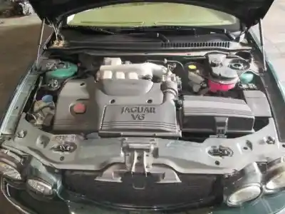 Veículo de Sucata jaguar x-type i (x400) 2.5 v6 a las 4 ruedas do ano 2002 alimentado xb