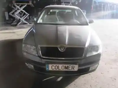 Veicolo di demolizione SKODA OCTAVIA BERLINA (1Z3) 1.9 TDI dell'anno 2006 alimentato BJB