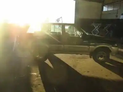 Sloopvoertuig ssangyong musso 2.9 d van het jaar 1995 aangedreven om 602 70kw