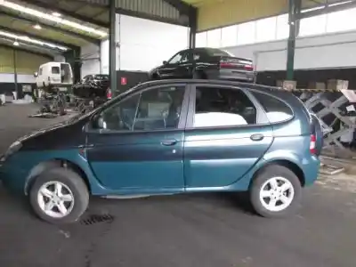 Scrapping Vehicle renault scenic rx4 (ja0) 1.9 dci salomon of the year 2000 powered f9q740