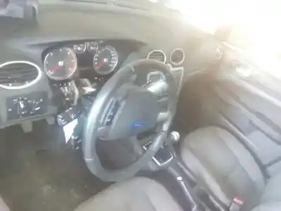 Veículo de Sucata ford focus berlina (cap) trend do ano 2005 alimentado g8da