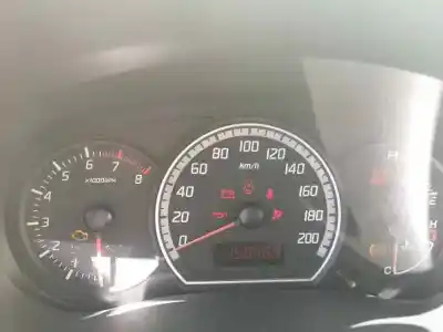 Здавання транспортного засобу suzuki swift berlina (mz) glx року 2009 потужний m13a