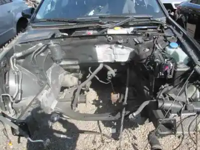 Veicolo di demolizione audi a4 avant (8e) 2.0 tdi dell'anno 2005 alimentato blb
