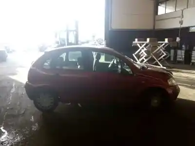 Veículo de Sucata citroen c3 1.4 hdi exclusive do ano 2004 alimentado 8hx