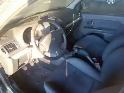 Здавання транспортного засобу renault clio ii fase ii (b/cb0) dynamique року 2003 потужний k9k b7 60kw
