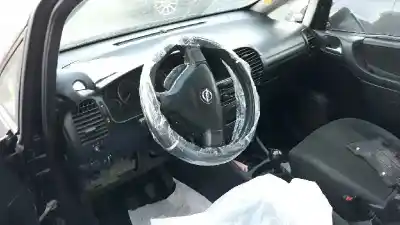 Veículo de Sucata opel zafira a 2.0 dti do ano 2003 alimentado y20dth
