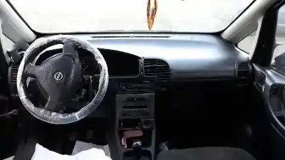 Veículo de Sucata opel zafira a 2.0 dti do ano 2003 alimentado y20dth