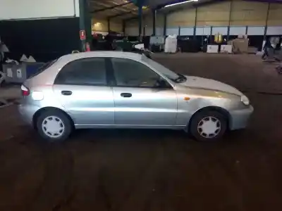 Veículo de Sucata daewoo lanos 1.4 cat do ano 2000 alimentado a13sms