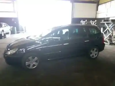 Здавання транспортного засобу peugeot 307 break / sw (s1) sw pack року 2003 потужний rhs