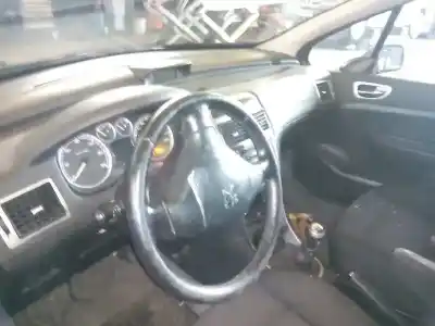 Здавання транспортного засобу peugeot 307 break / sw (s1) sw pack року 2003 потужний rhs