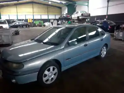 Veículo de Sucata RENAULT LAGUNA II (BG0) 1.6 do ano 1999 alimentado K4M F7