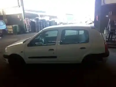 Здавання транспортного засобу renault clio ii fase i (b/cbo) 1.2 року 1998 потужний d7f 40kw