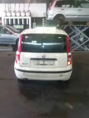 Veículo de Sucata fiat panda (169) 1.3 16v jtd dynamic do ano 2010 alimentado 188a9000