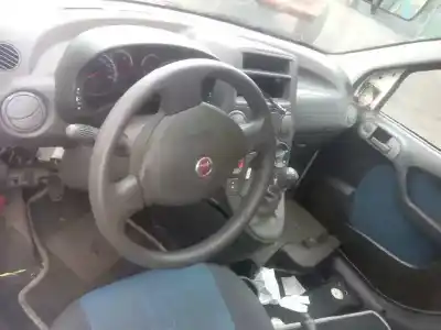 Veículo de Sucata fiat panda (169) 1.3 16v jtd dynamic do ano 2010 alimentado 188a8000