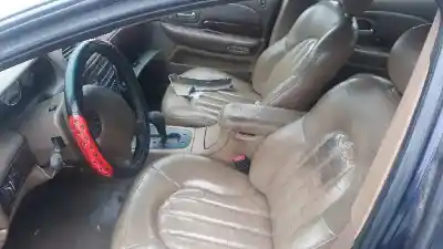 Veicolo di demolizione chrysler 300 m (lr) 3.5 cat dell'anno 1998 alimentato g3.5l