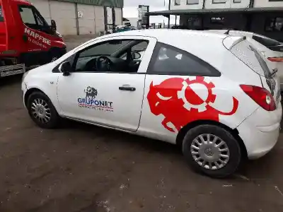 Veicolo di demolizione opel corsa d essentia dell'anno 2012 alimentato a13dtc