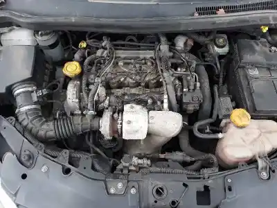 Veicolo di demolizione opel corsa d essentia dell'anno 2012 alimentato a13dtc