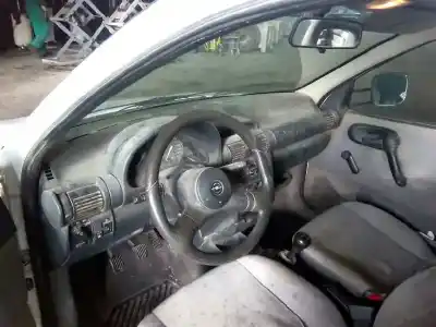 Veículo de Sucata opel combo (corsa b) 1.7 diesel do ano 2000 alimentado x17d