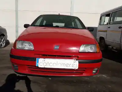 Vehículo de desguace FIAT PUNTO (176_) 60 1.2 (176AP 176AR 176AQ 176BB) del año 1998 con motor 1242