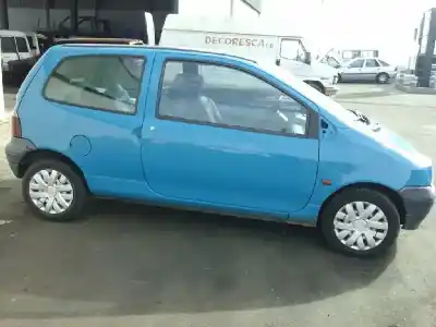Veicolo di demolizione renault twingo (co6) 1.3 (c063/64) dell'anno 1994 alimentato c3g