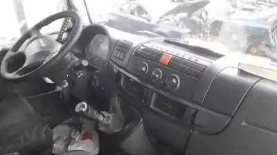 Veículo de Sucata iveco eurocargo fg 120 e larga distancia do ano 2011 alimentado f4ae3681d