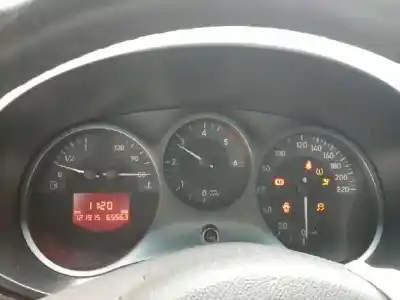 Veicolo di demolizione seat leon (1p1) 1.9 tdi dell'anno 2006 alimentato bxe