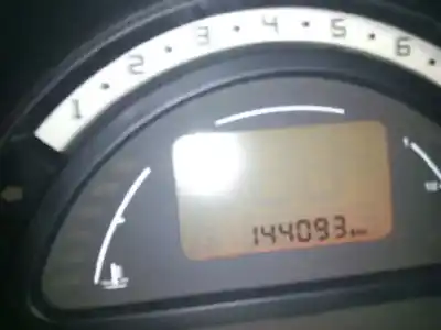 Veículo de Sucata citroen c3 1.4 hdi exclusive do ano 2004 alimentado 8hx