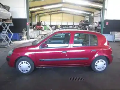 Veículo de Sucata renault clio ii fase ii (b/cb0) expression do ano 2001 alimentado d4f b7