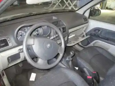 Veículo de Sucata renault clio ii fase ii (b/cb0) expression do ano 2001 alimentado d4f b7