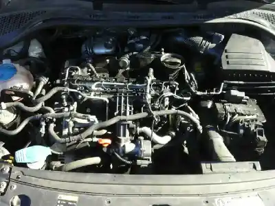 Veículo de Sucata skoda rapid active do ano 2013 alimentado cayc