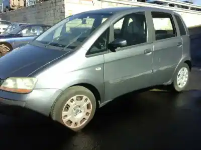 Veículo de Sucata fiat idea (135) 1.4 do ano 2004 alimentado 843a1000