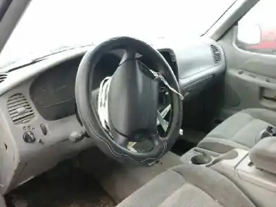 Veículo de Sucata ford explorer 4.0 v6 cat do ano 1998 alimentado xs