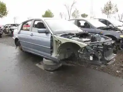 Veículo de Sucata bmw serie 3 berlina (e46) 2.0 16v do ano 2002 alimentado n42b20a