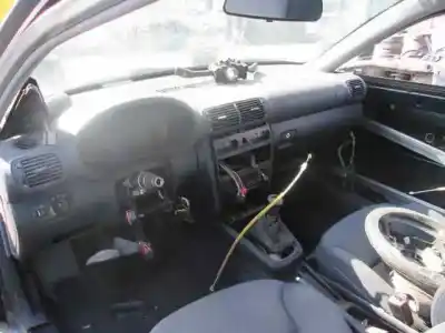 Scrapping Vehicle audi a3 (8l) 1.6 ambiente of the year 2000 powered akl