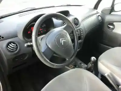 Veículo de Sucata citroen c3 1.4 do ano 2004 alimentado kfv