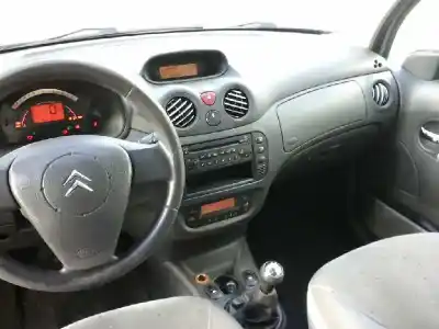 Veículo de Sucata citroen c3 1.4 do ano 2004 alimentado kfv