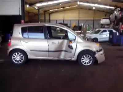 Здавання транспортного засобу renault modus 1.4 16v року 2005 потужний k4j g7