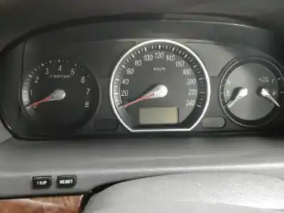 Veículo de Sucata hyundai sonata (nf) 2.4 do ano 2006 alimentado g4kc