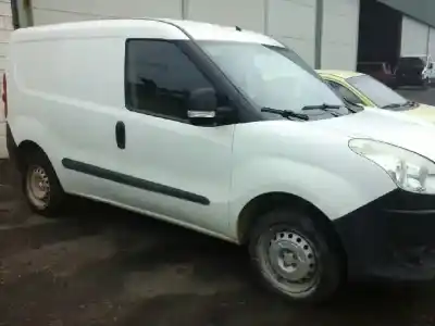 Veículo de Sucata fiat doblo cargo basis kasten do ano 2011 alimentado 199a3000